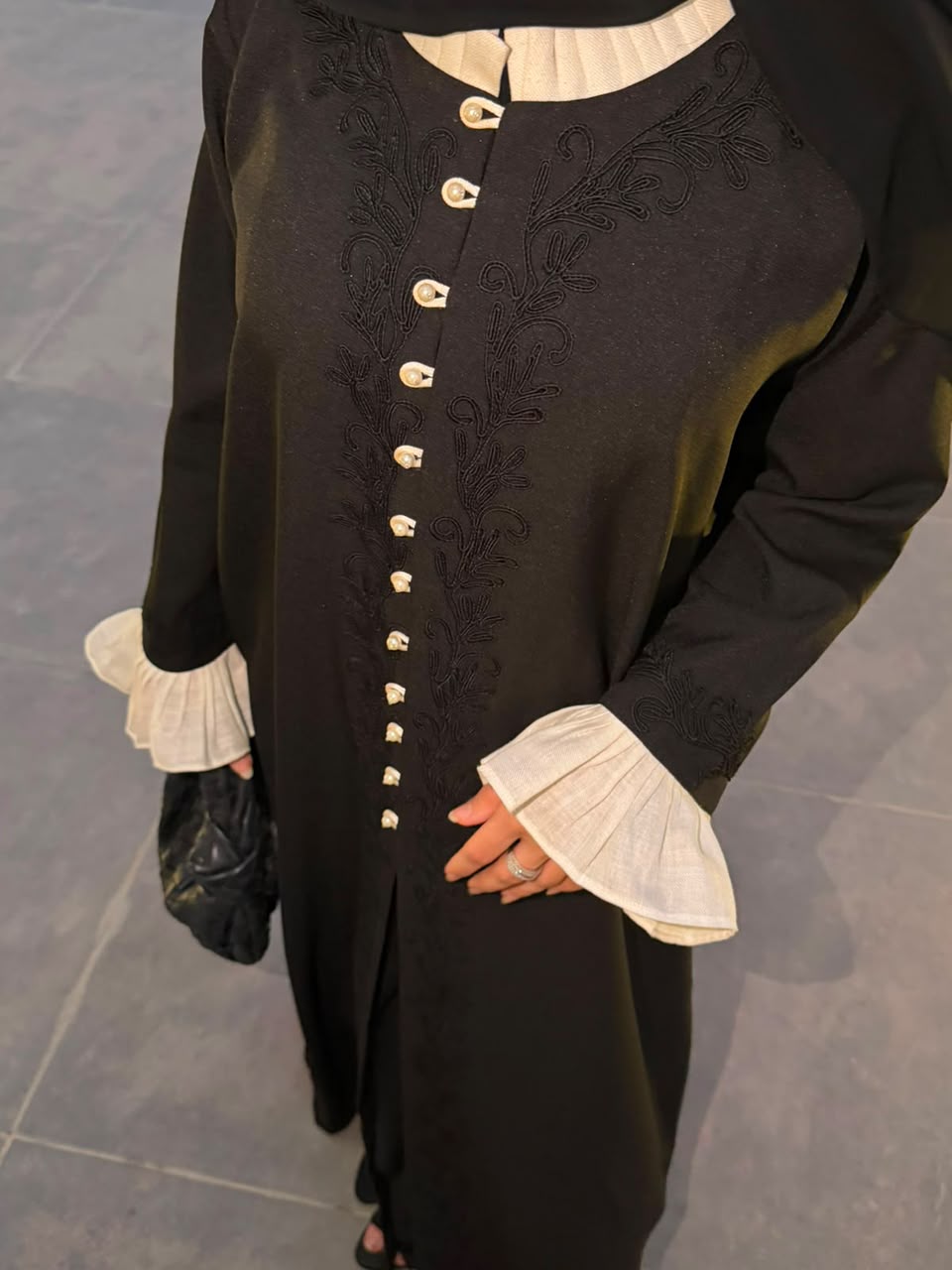 Elegant Black Pearl Thread Abaya